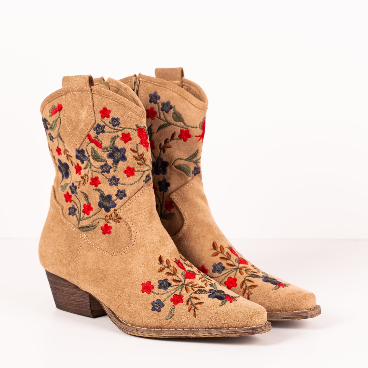 Botines con flores Ada