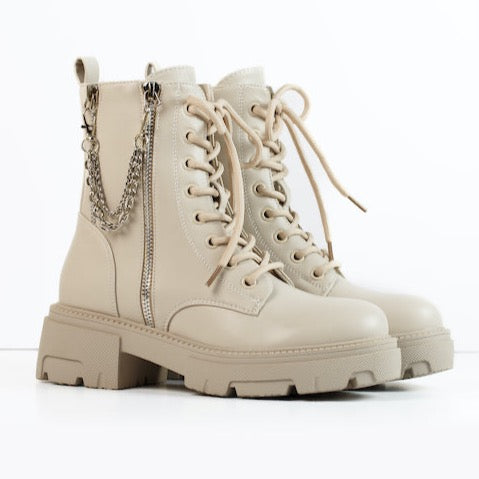 Botines con cadena Parks