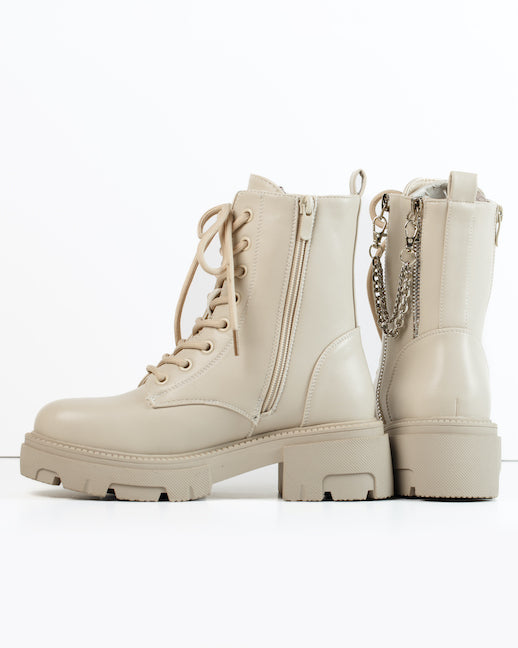 Botines con cadena Parks